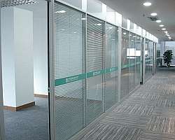 Divisória de vidro escritório