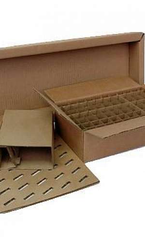 Caixa de papelão com divisórias Caixa de papelão com divisórias