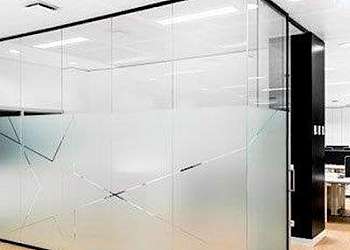 Divisória de ambiente de vidro Sacomã