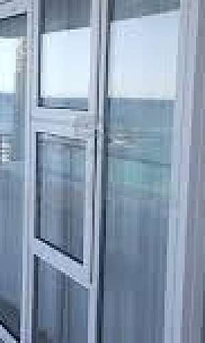 janelas e portas de pvc para construção alto padrão